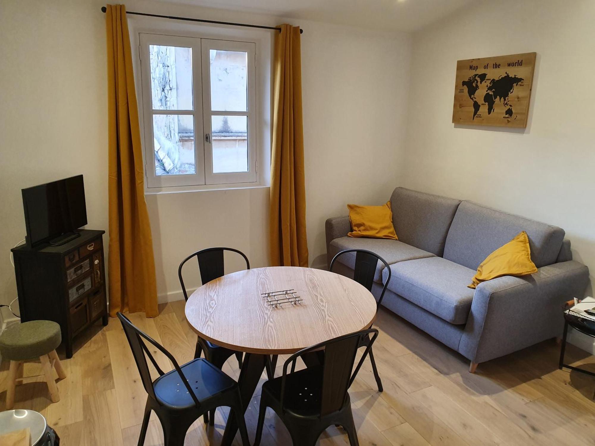 Duplex Lumineux Dans Le Centre D'arles Appartement Arles